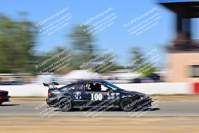 media/Sep-29-2024-24 Hours of Lemons (Sun) [[6a7c256ce3]]/StartFinish (245p-330p)/